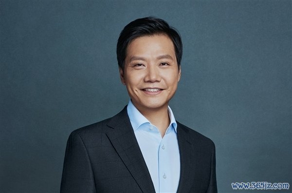 直播15小时都不以为累!雷军饱读舞年青东说念主要懂一溜爱一溜:智力把这一溜干到极致